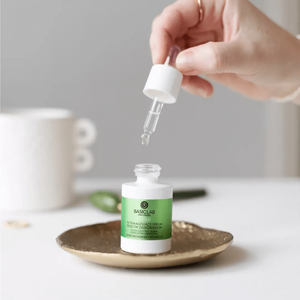 Normalizujące serum przeciw zaskórnikom z 5% azeloglicyny i 1% BHA – 15 ml