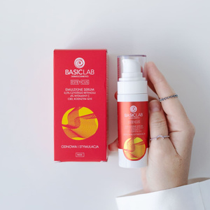 Emulsyjne serum z 0,5% czystego retinolu, 4% witaminy C, CBD i koenzymem Q10 Odnowa i Stymulacja